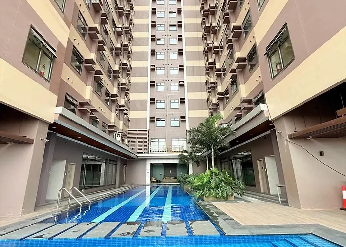 Apartment Cozy - Aurora Escalades Cubao