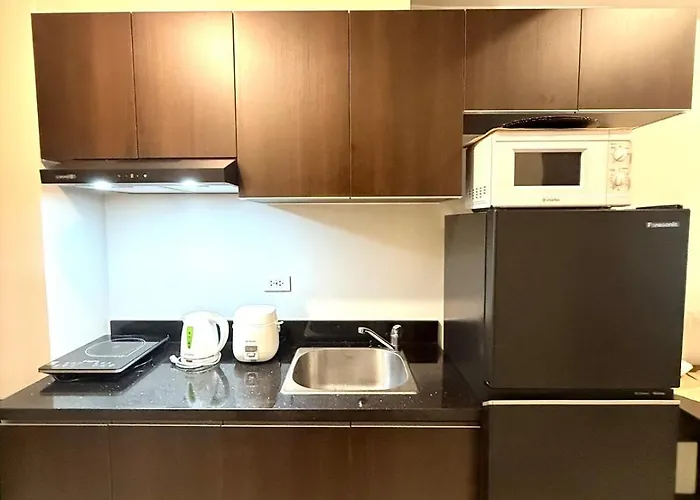 Cozy - Aurora Escalades Cubao Apartment *